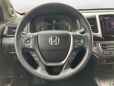 Used 2020 Honda Ridgeline Sport image 12