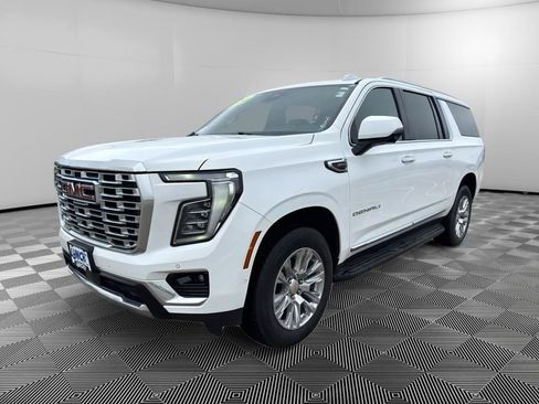 Used 2025 GMC Yukon XL Denali AWD/4WD image 1