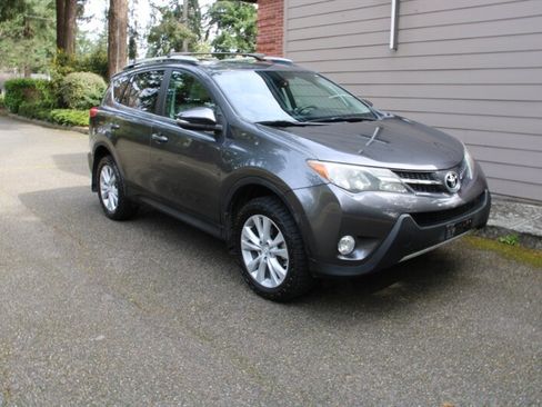 Used 2013 Toyota RAV4 Limited image 2