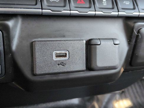 Used 2020 Chevrolet Silverado 1500 W/T w/ WT Fleet Convenience Package image 25