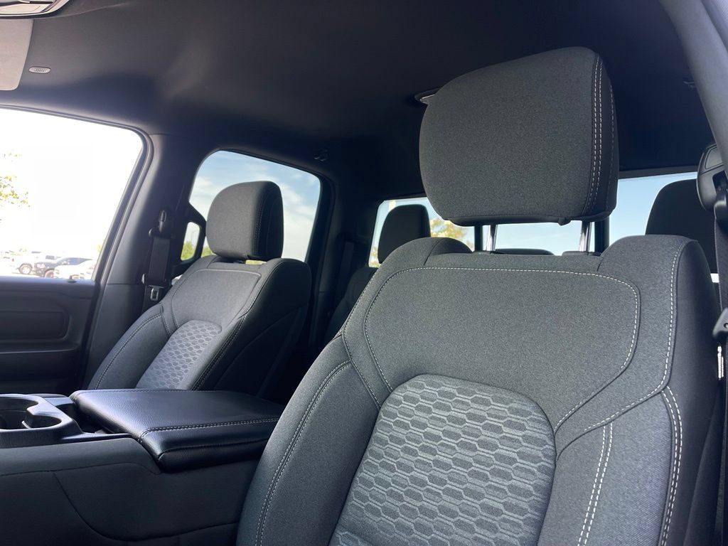 New 2026 RAM 1500 Express RWD image 3