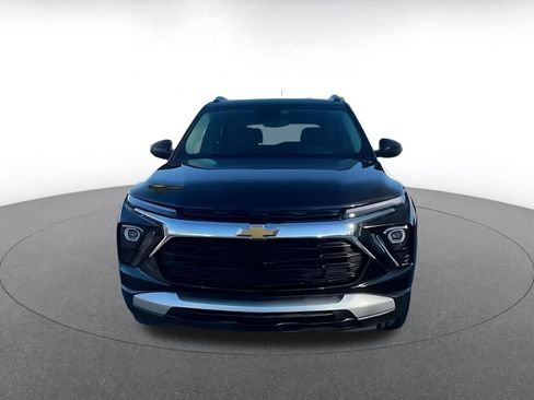 Used 2025 Chevrolet TrailBlazer LT image 4