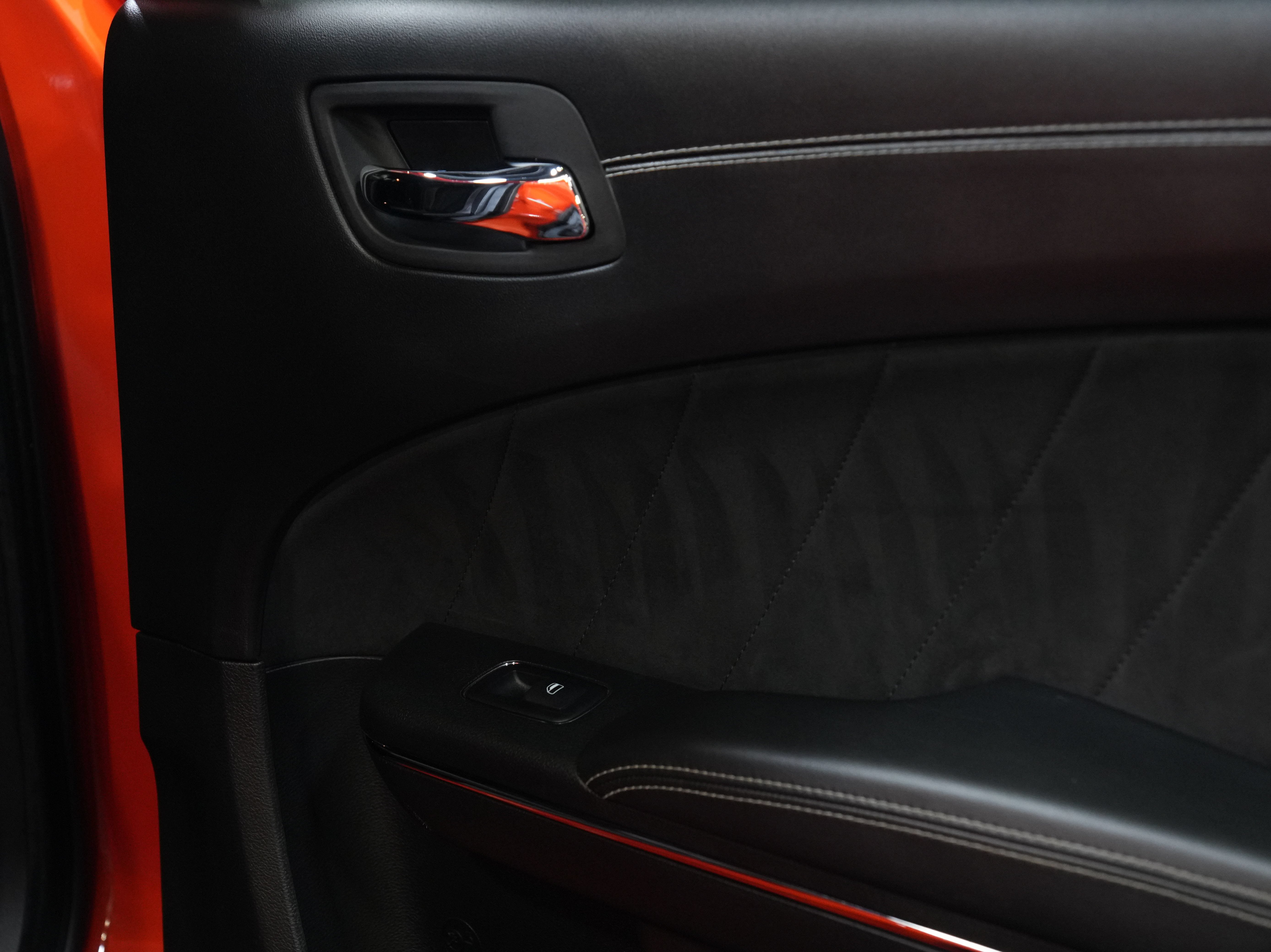 Used 2019 Dodge Charger SRT Hellcat w/ Navigation & Travel Group RWD image 29