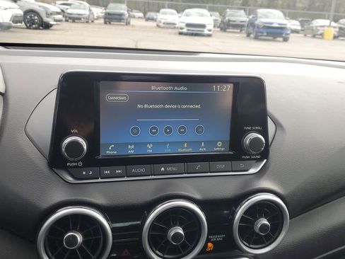 Used 2024 Nissan Sentra S image 19