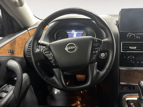 Used 2022 Nissan Armada SL w/ Captain's Chairs Package RWD image 12