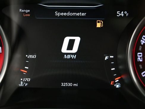 Used 2016 Dodge Challenger SRT w/ Technology Group RWD image 15