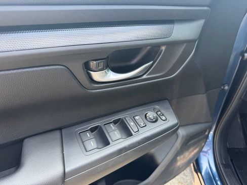Used 2025 Honda CR-V EX image 19