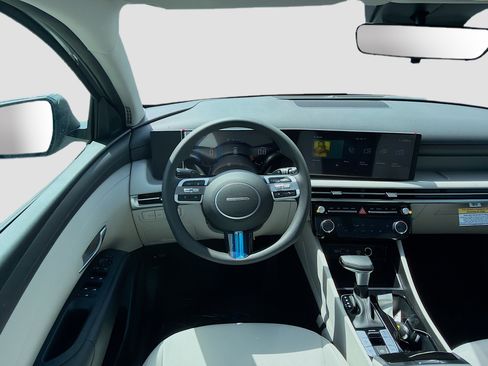 New 2026 Hyundai Tucson SEL image 15