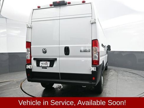 Used 2025 RAM ProMaster 2500 w/ Convenience Group image 6