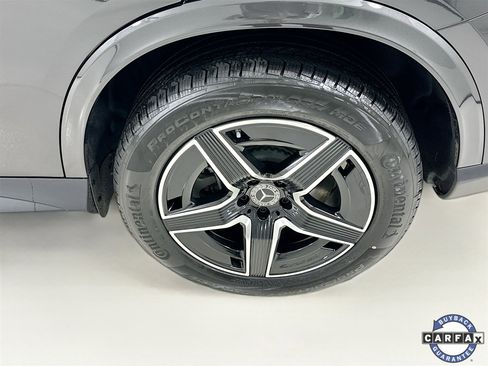 Used 2025 Mercedes-Benz GLC 350e 4MATIC image 33