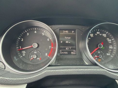 Used 2016 Volkswagen Passat 1.8T S FWD image 14