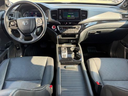 Used 2023 Honda Passport Elite image 11
