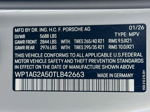 New 2026 Porsche Macan S image 38