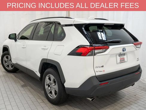 Certified 2023 Toyota RAV4 XLE AWD/4WD image 3