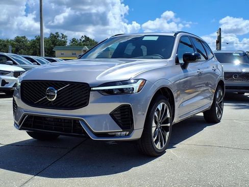 New 2026 Volvo XC60 B5 Plus w/ Protection Package Premier image 3