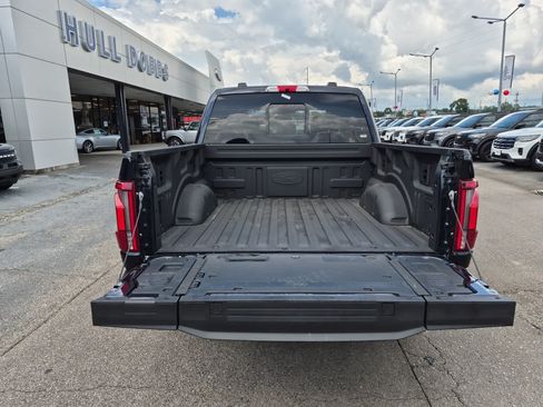 Used 2025 Ford F150 Platinum AWD/4WD image 8