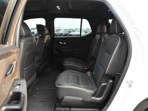 Used 2022 Chevrolet Traverse Premier w/ Redline Edition image 19