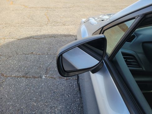 Used 2018 Subaru Impreza 2.0i image 10