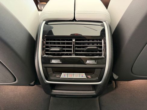 New 2026 BMW X5 xDrive50e w/ M Sport Package AWD/4WD image 28