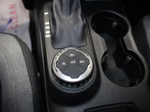 Used 2023 Ford Bronco 4-Door image 40