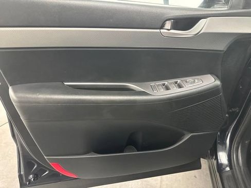 Used 2025 Hyundai Palisade SEL FWD image 17