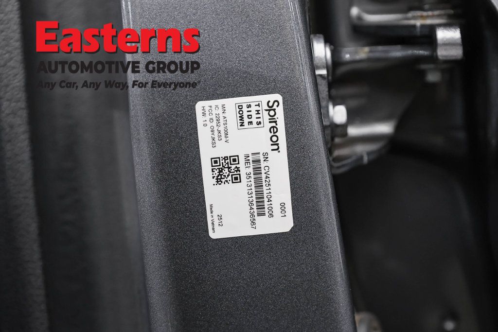 Used 2022 Ford Explorer XLT w/ Equipment Group 202A AWD/4WD image 39