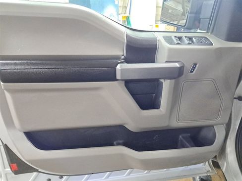 Used 2019 Ford F150 XLT w/ Trailer Tow Package image 22