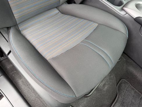 Used 2025 Nissan Leaf S FWD image 34