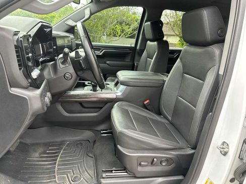 Certified 2023 Chevrolet Silverado 1500 LTZ w/ LTZ Convenience Package II AWD/4WD image 15