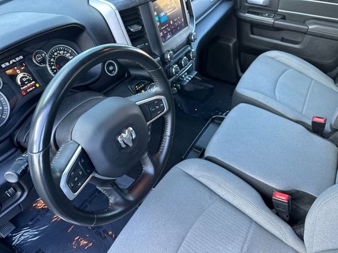 Used 2024 RAM 2500 Big Horn w/ Bed Utility Group image 10