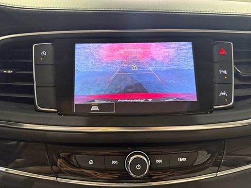 Used 2024 Buick Enclave Essence w/ Experience Buick Package FWD image 8