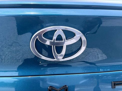 Used 2025 Toyota Camry SE w/ Convenience Package AWD/4WD image 30