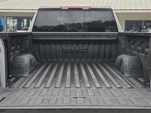 Used 2023 GMC Sierra 1500 SLT w/ SLT Premium Package image 7