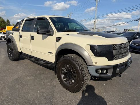 Used 2013 Ford F150 Raptor w/ Luxury Equipment Group image 2