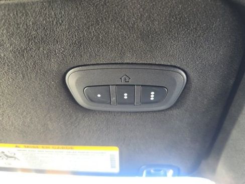 Used 2024 Jeep Wagoneer Launch Edition image 28