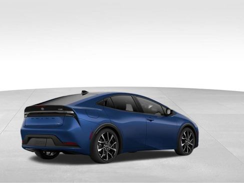 New 2025 Toyota Prius Plug-In Hybrid FWD image 10