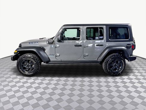 Used 2023 Jeep Wrangler Unlimited w/ Cold Weather Group image 6