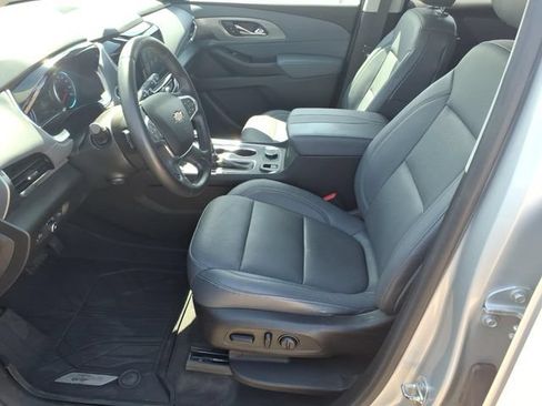 Used 2018 Chevrolet Traverse Premier w/ LPO, Floor Liner Package AWD/4WD image 10