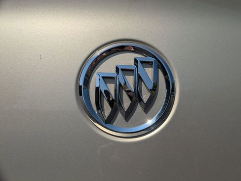 Used 2008 Buick Lucerne CXL FWD image 22