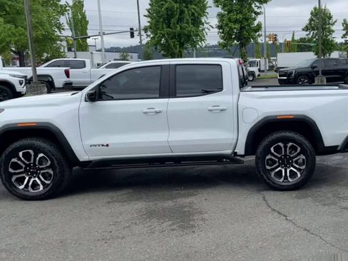 New 2025 GMC Canyon AT4 w/ Nightfall Edition image 70