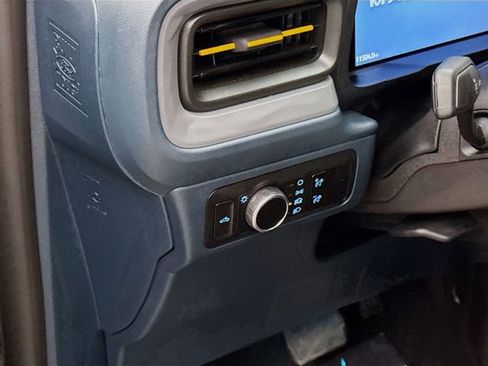 Used 2025 Ford Maverick Tremor image 10