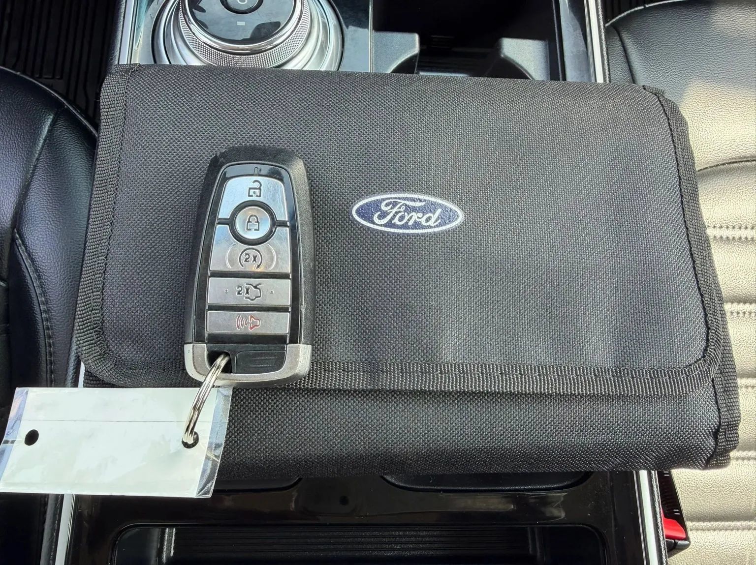 Used 2019 Ford Edge SEL w/ Equipment Group 201A AWD/4WD image 39