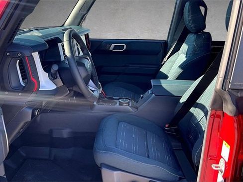New 2025 Ford Bronco Heritage Edition image 8
