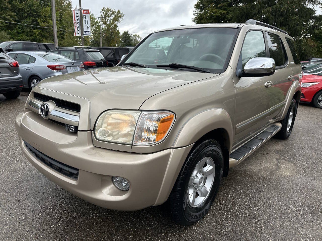 Used 2007 Toyota Sequoia Limited w/ Luxury Pkg AWD/4WD image 2