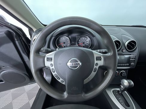 Used 2014 Nissan Rogue S w/ Convenience Package AWD/4WD image 16
