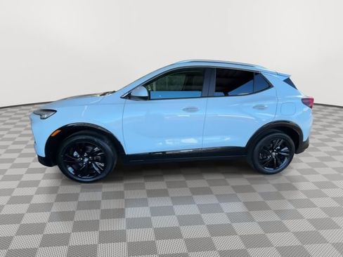 Used 2024 Buick Encore GX Sport Touring FWD image 4