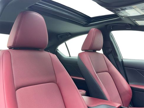 Used 2025 Lexus IS 350 F Sport image 43