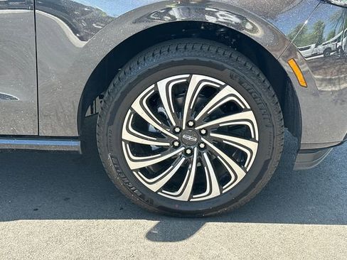 New 2026 Lincoln Navigator L Black Label image 15