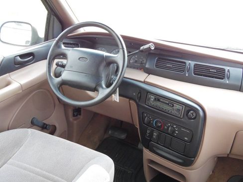 Used 1995 Ford Windstar LX FWD image 35
