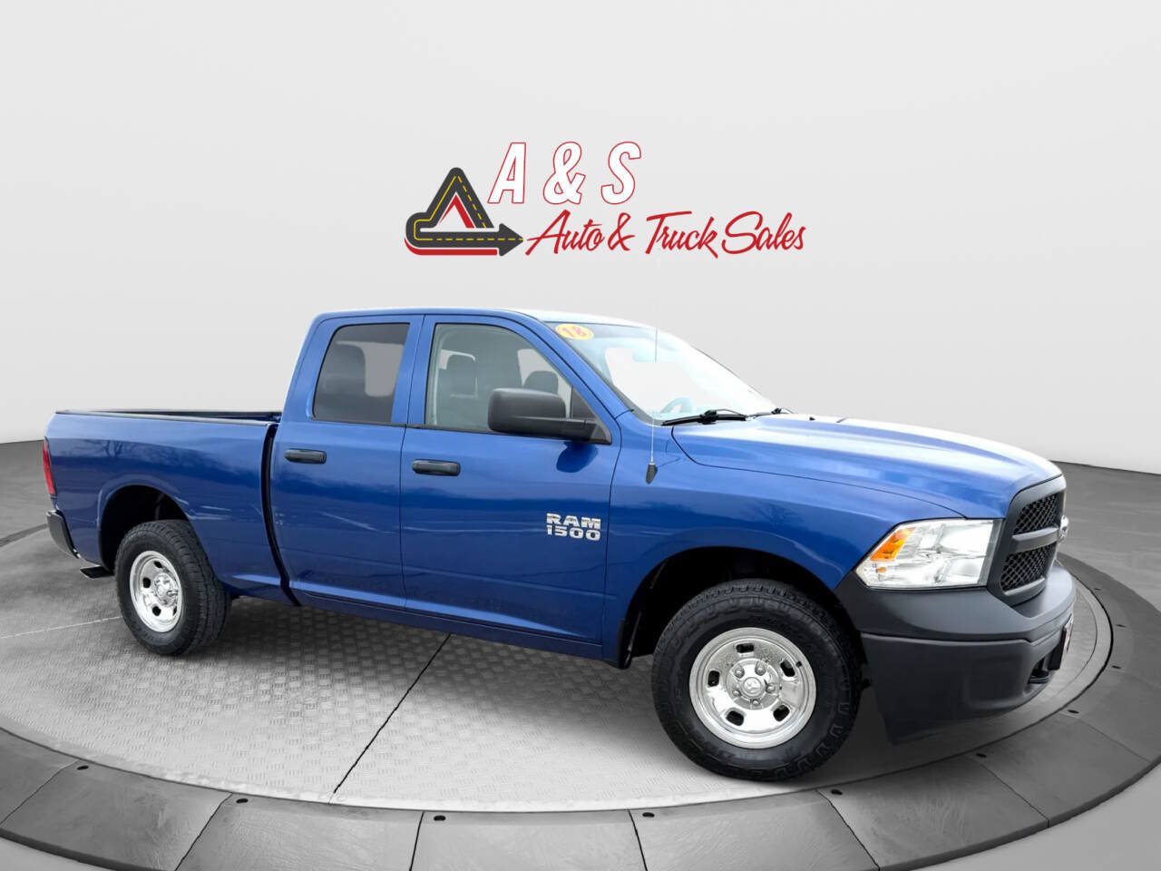 Used 2018 RAM 1500 Tradesman w/ Popular Equipment Group AWD/4WD image 1